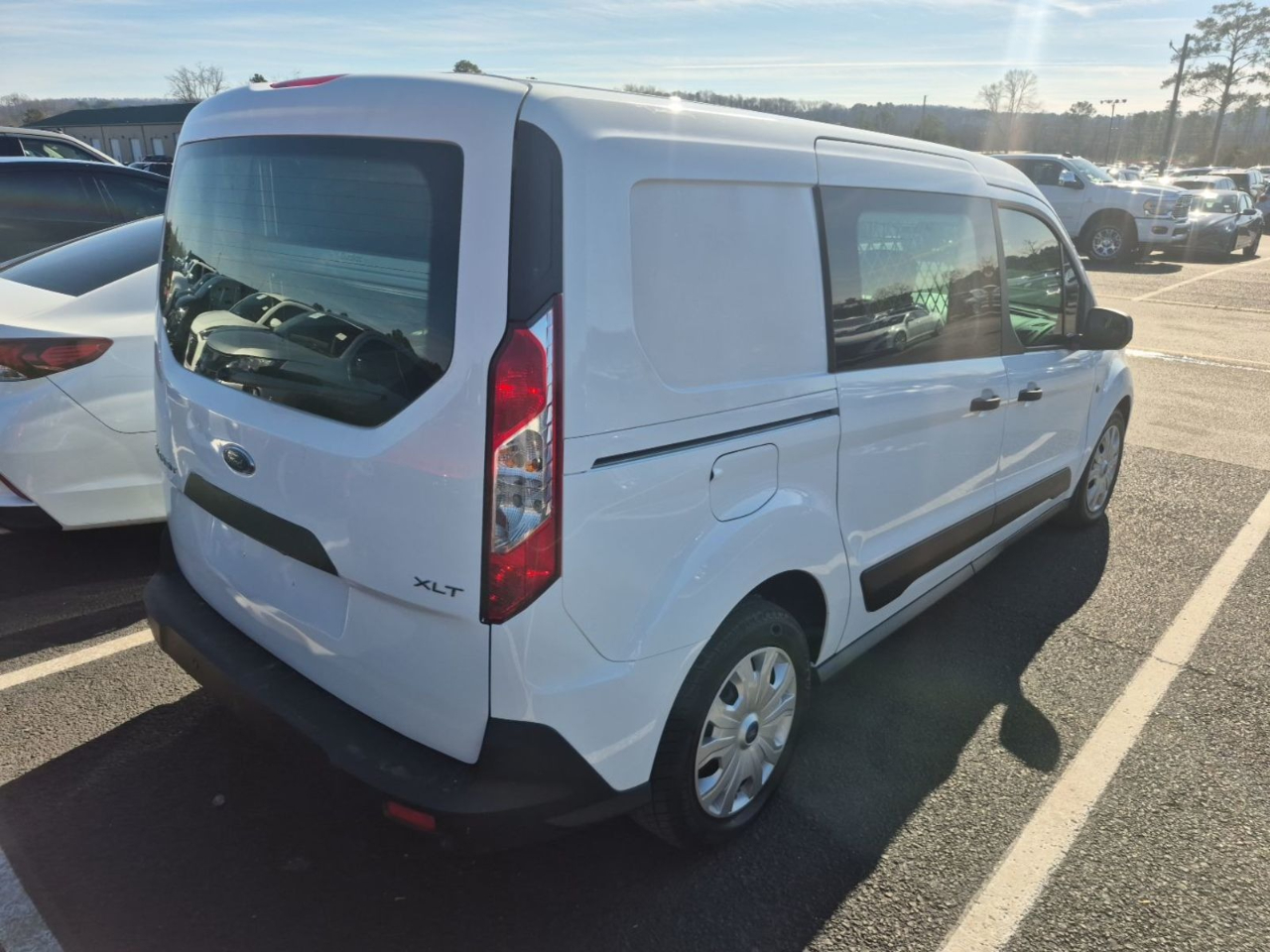 Ford Transit Connect Cargo Van XLT LWB 2022