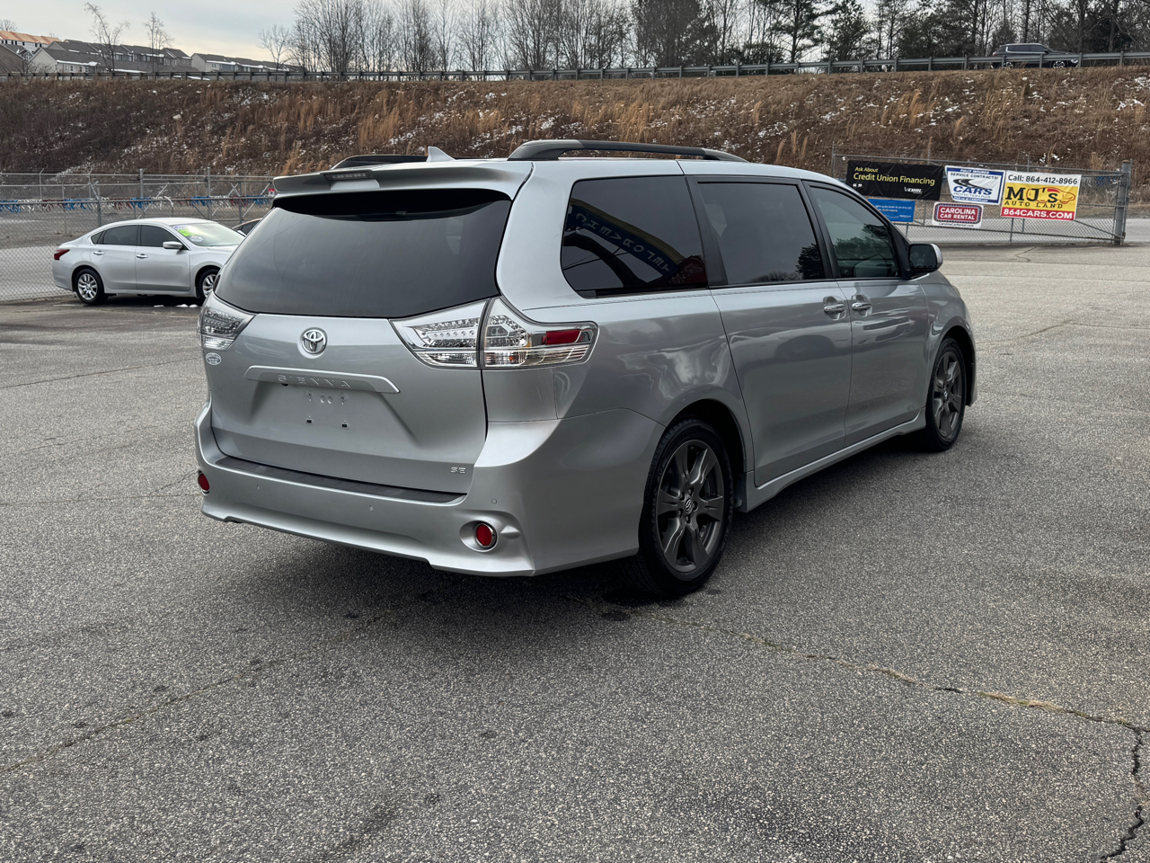 Toyota Sienna  2019