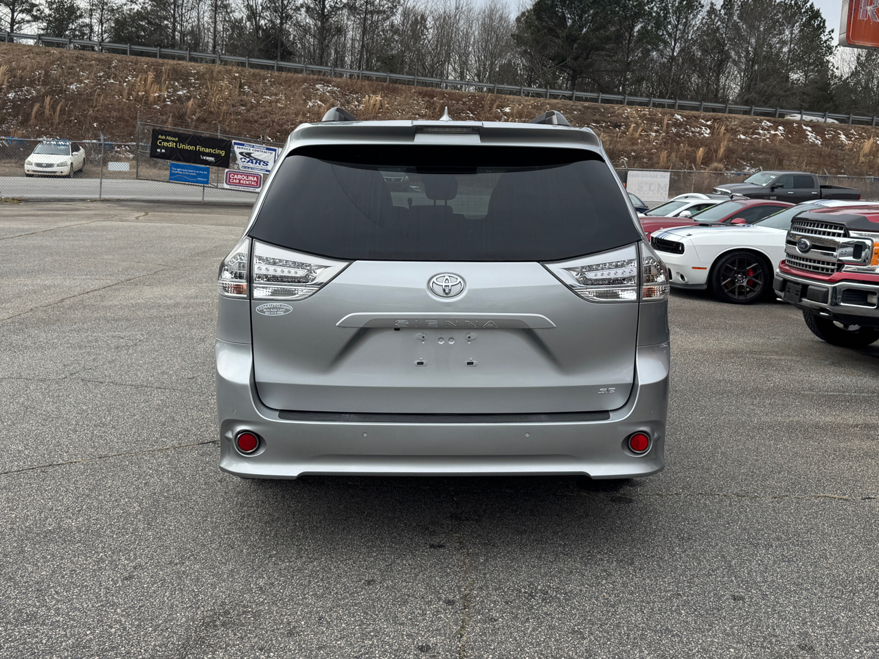 Toyota Sienna  2019