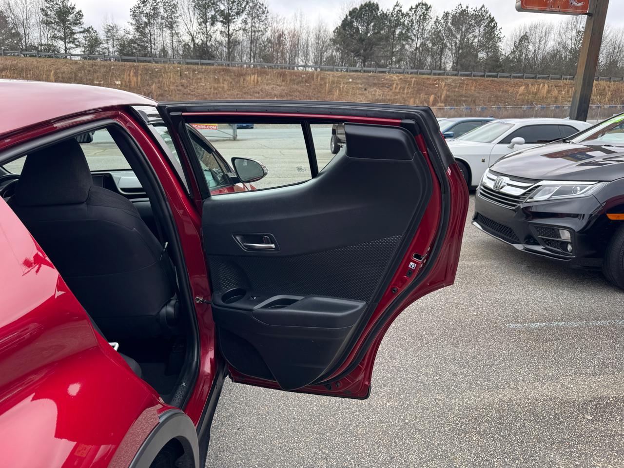 Toyota C-HR XLE Premium 2018