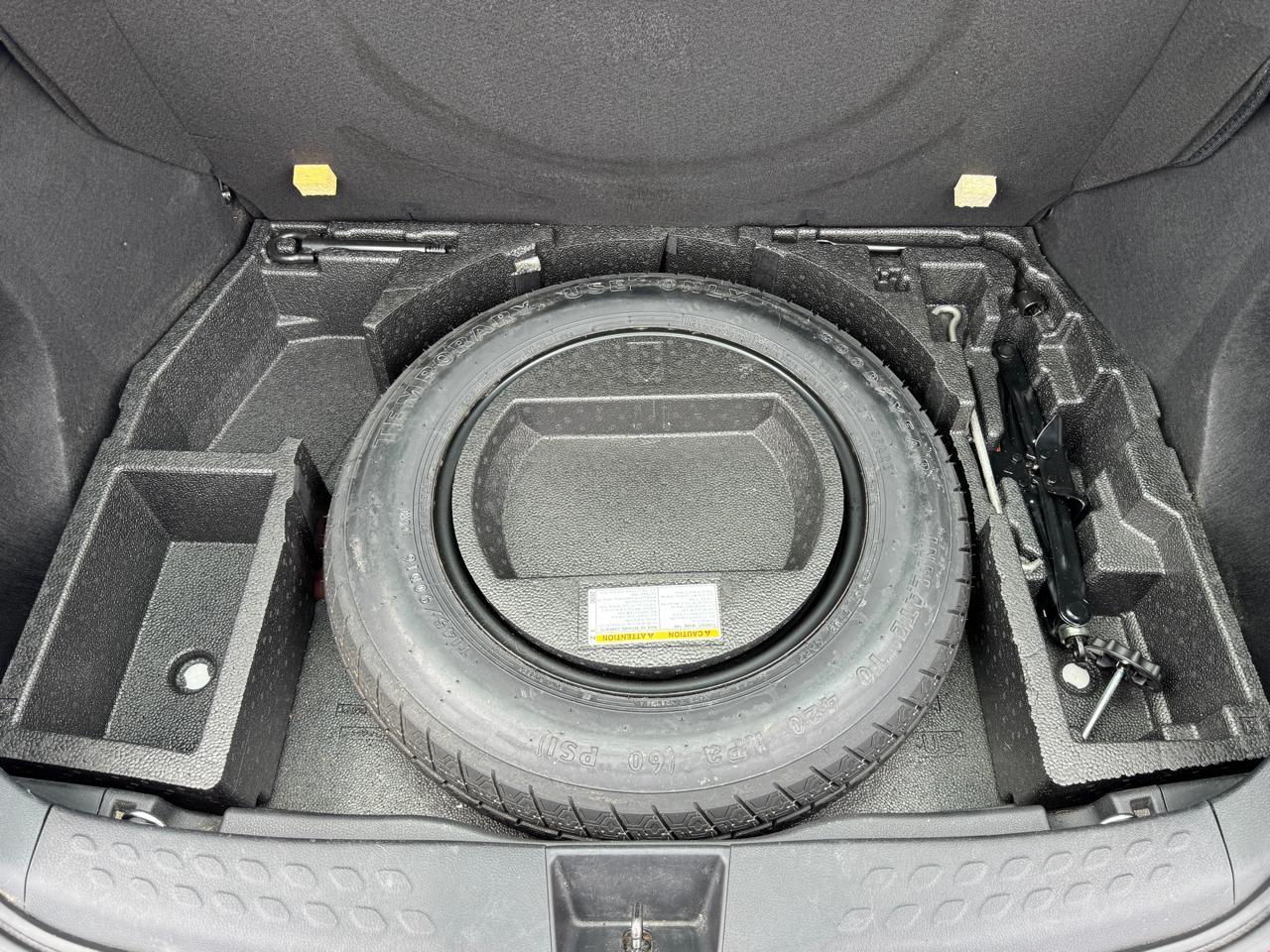 Toyota C-HR XLE Premium 2018