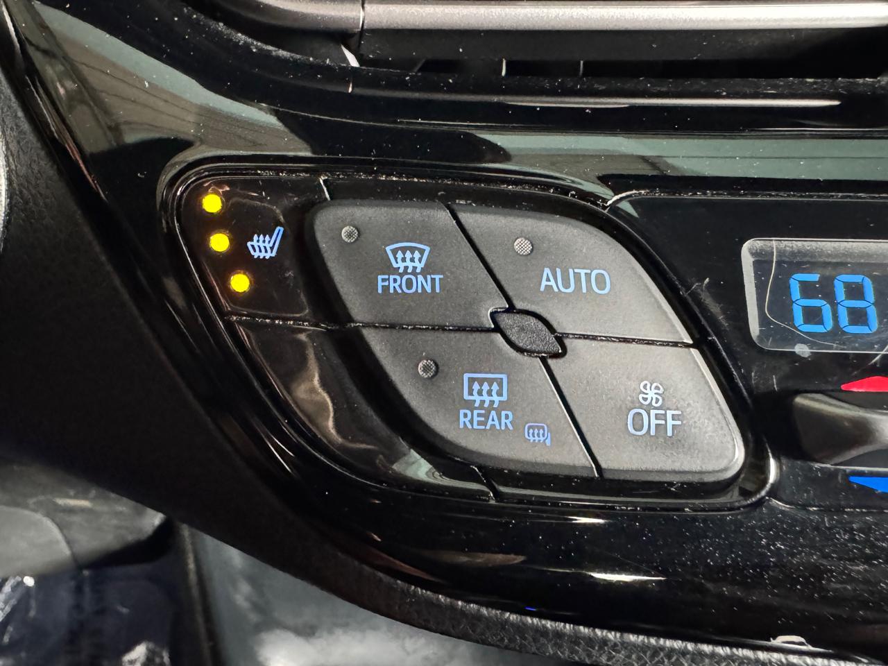 Toyota C-HR XLE Premium 2018