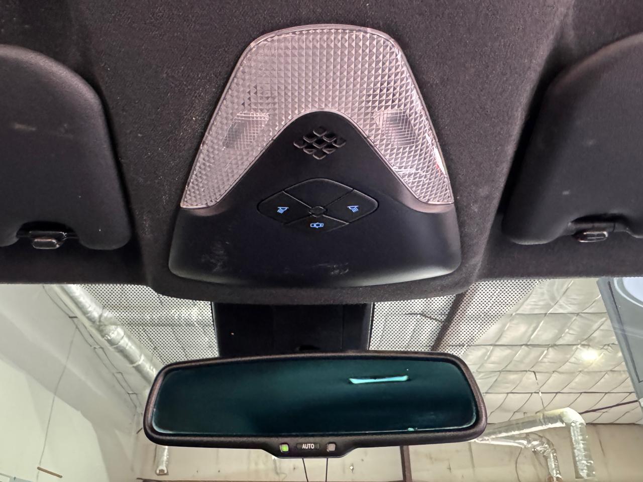 Toyota C-HR XLE Premium 2018