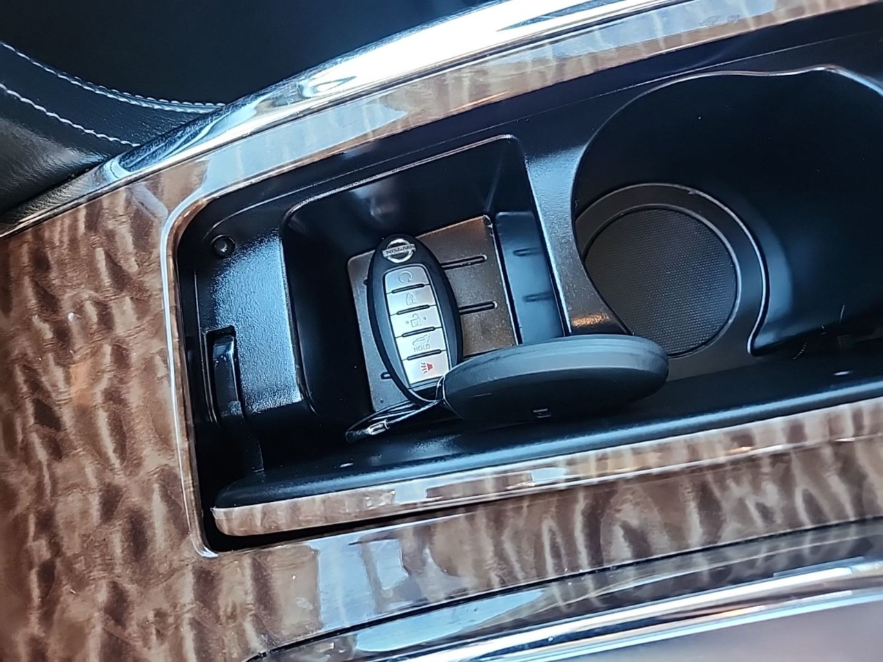 Nissan Armada Platinum AWD 2018