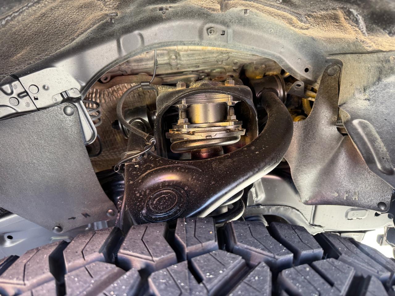 Toyota Tundra SR5 CrewMax 5.7L 4WD 2017