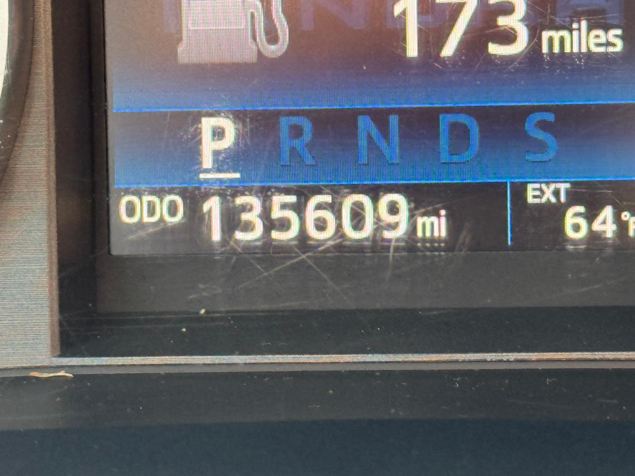 Toyota Tundra SR5 CrewMax 5.7L 4WD 2017