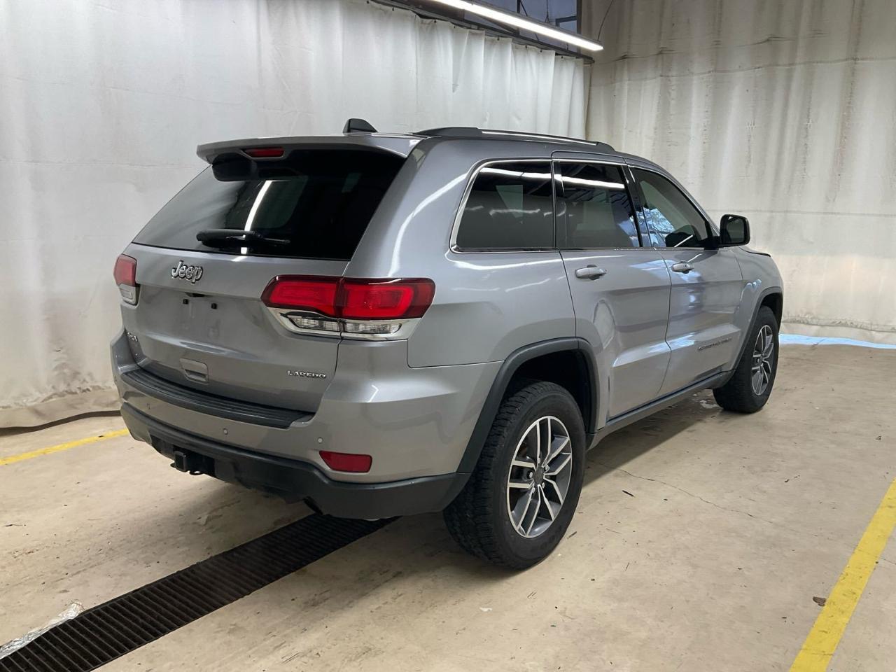 Jeep Grand Cherokee Laredo E 4WD 2020