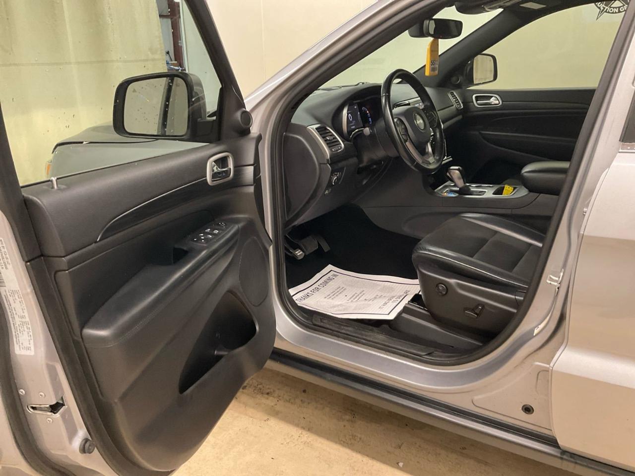 Jeep Grand Cherokee Laredo E 4WD 2020