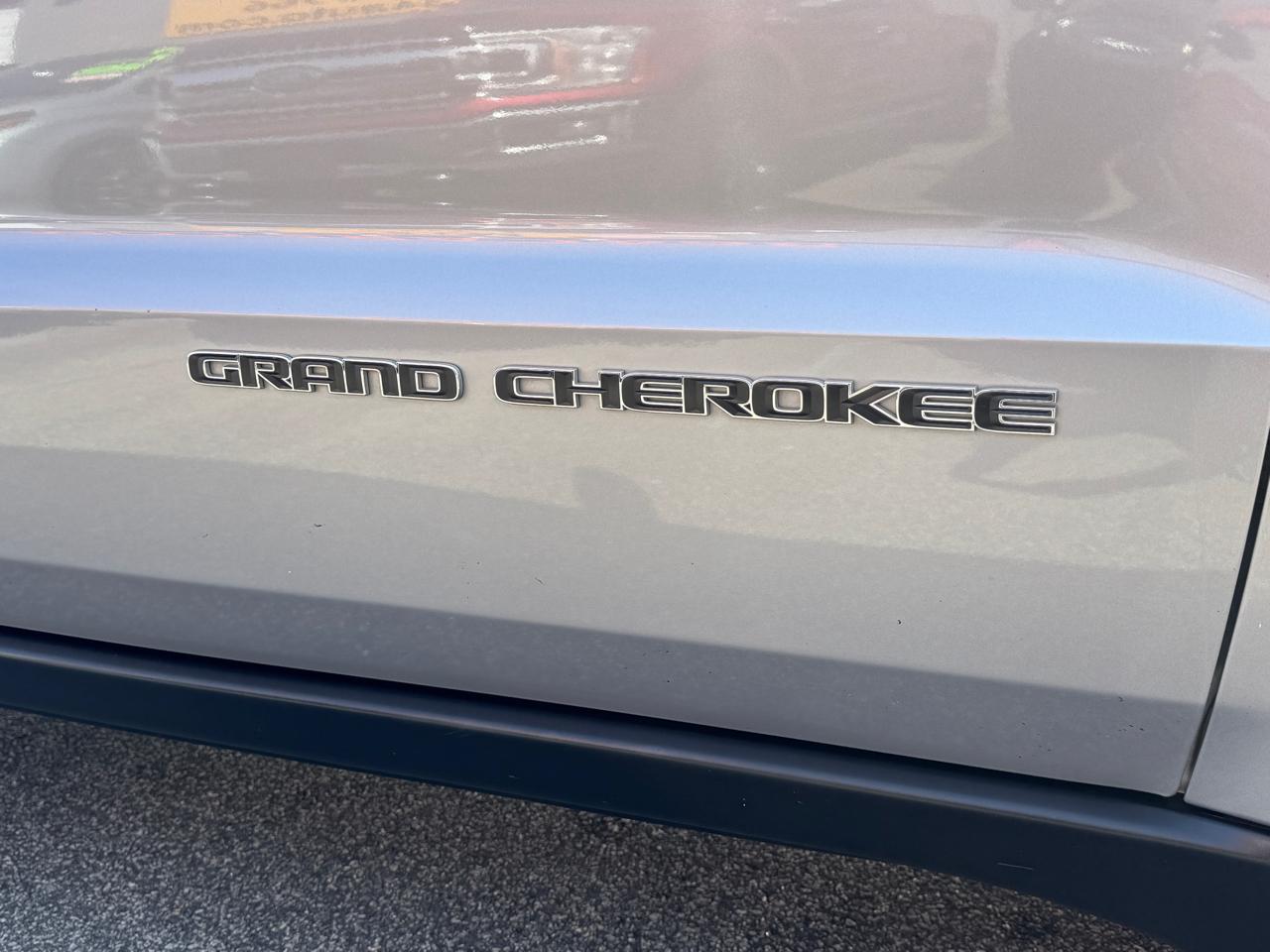 Jeep Grand Cherokee Laredo E 4WD 2020