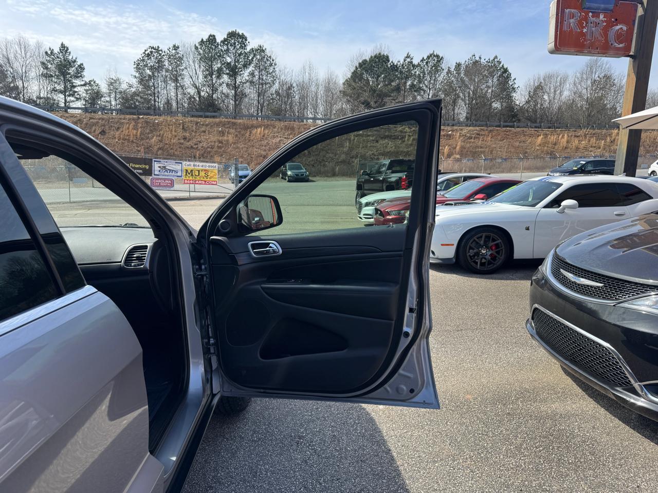 Jeep Grand Cherokee Laredo E 4WD 2020