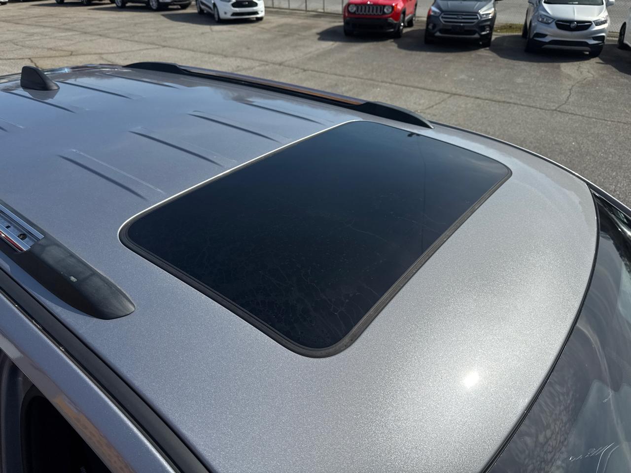 Jeep Grand Cherokee Laredo E 4WD 2020