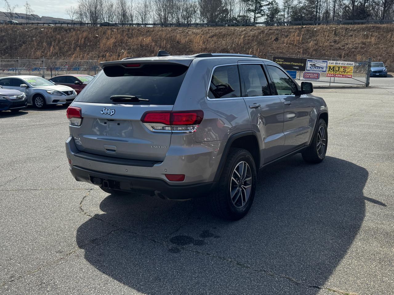Jeep Grand Cherokee Laredo E 4WD 2020