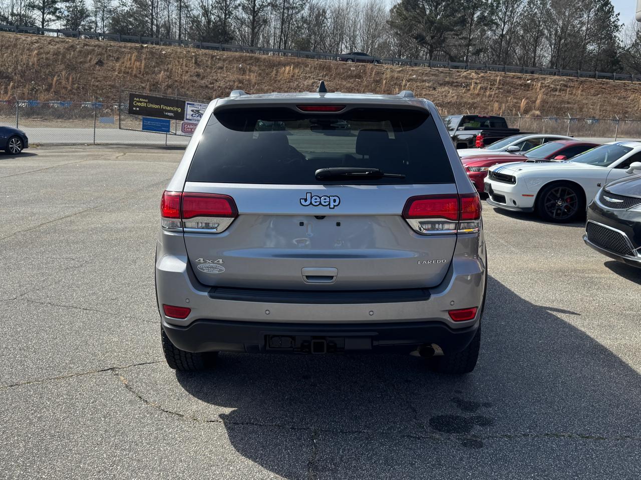 Jeep Grand Cherokee Laredo E 4WD 2020