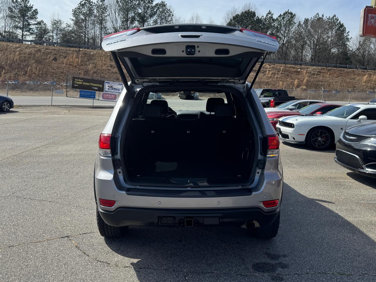 Jeep Grand Cherokee Laredo E 4WD 2020