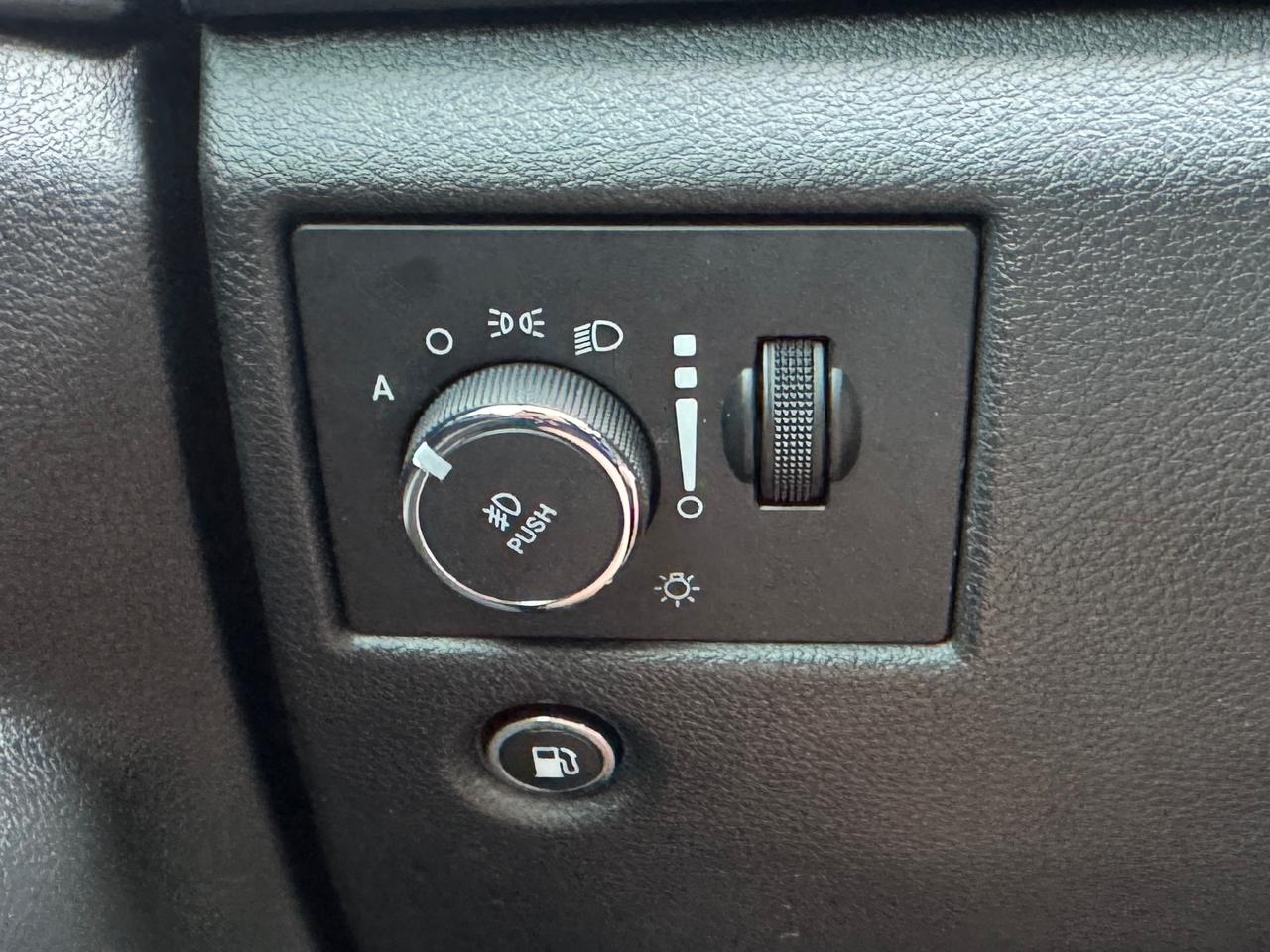 Jeep Grand Cherokee Laredo E 4WD 2020