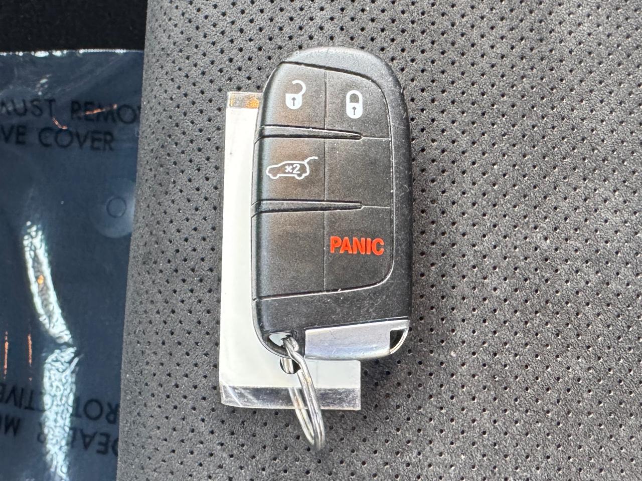 Jeep Grand Cherokee Laredo E 4WD 2020