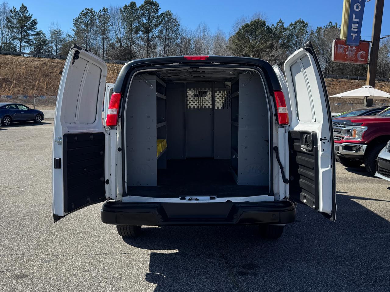 Chevrolet Express  2021