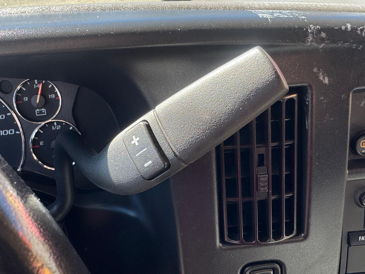 Chevrolet Express  2021