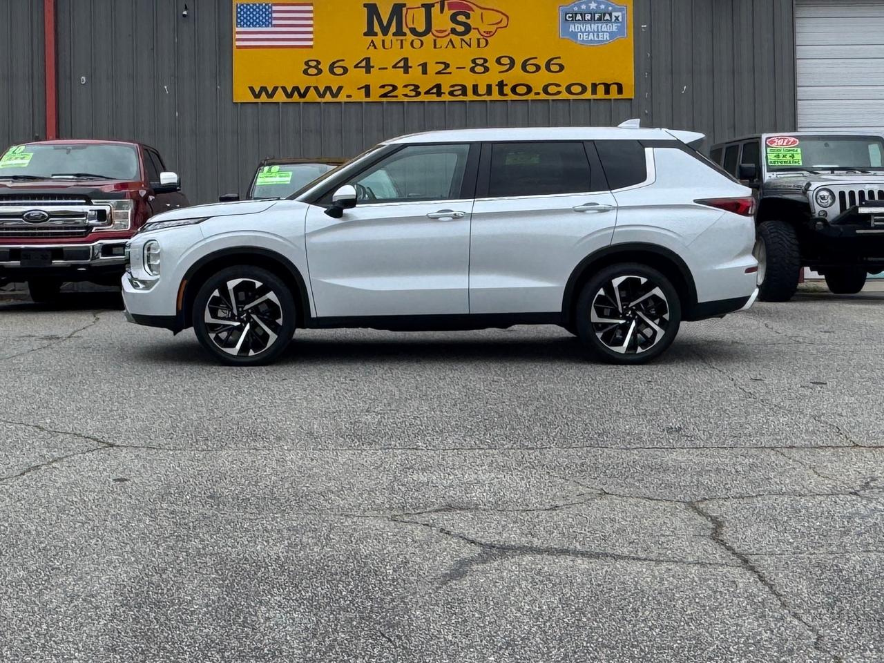 Mitsubishi Outlander SE S-AWC 2024