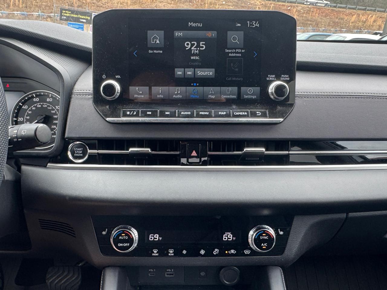 Mitsubishi Outlander SE S-AWC 2024