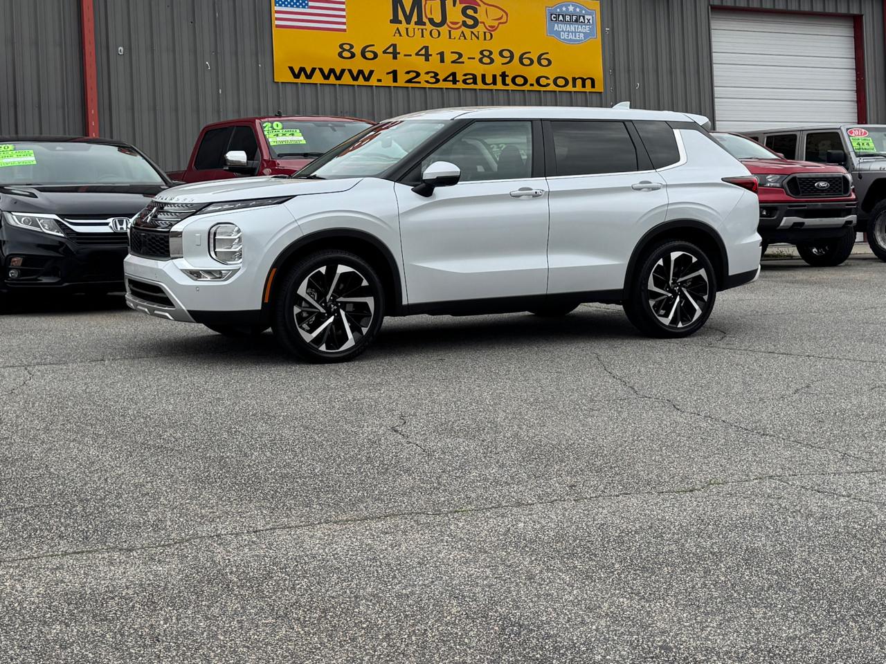 Mitsubishi Outlander SE S-AWC 2024