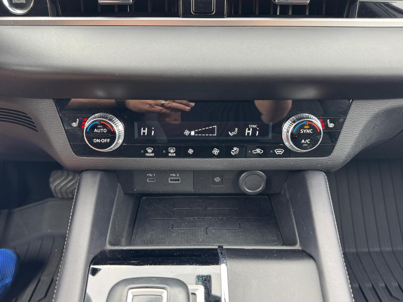 Mitsubishi Outlander SE S-AWC 2024