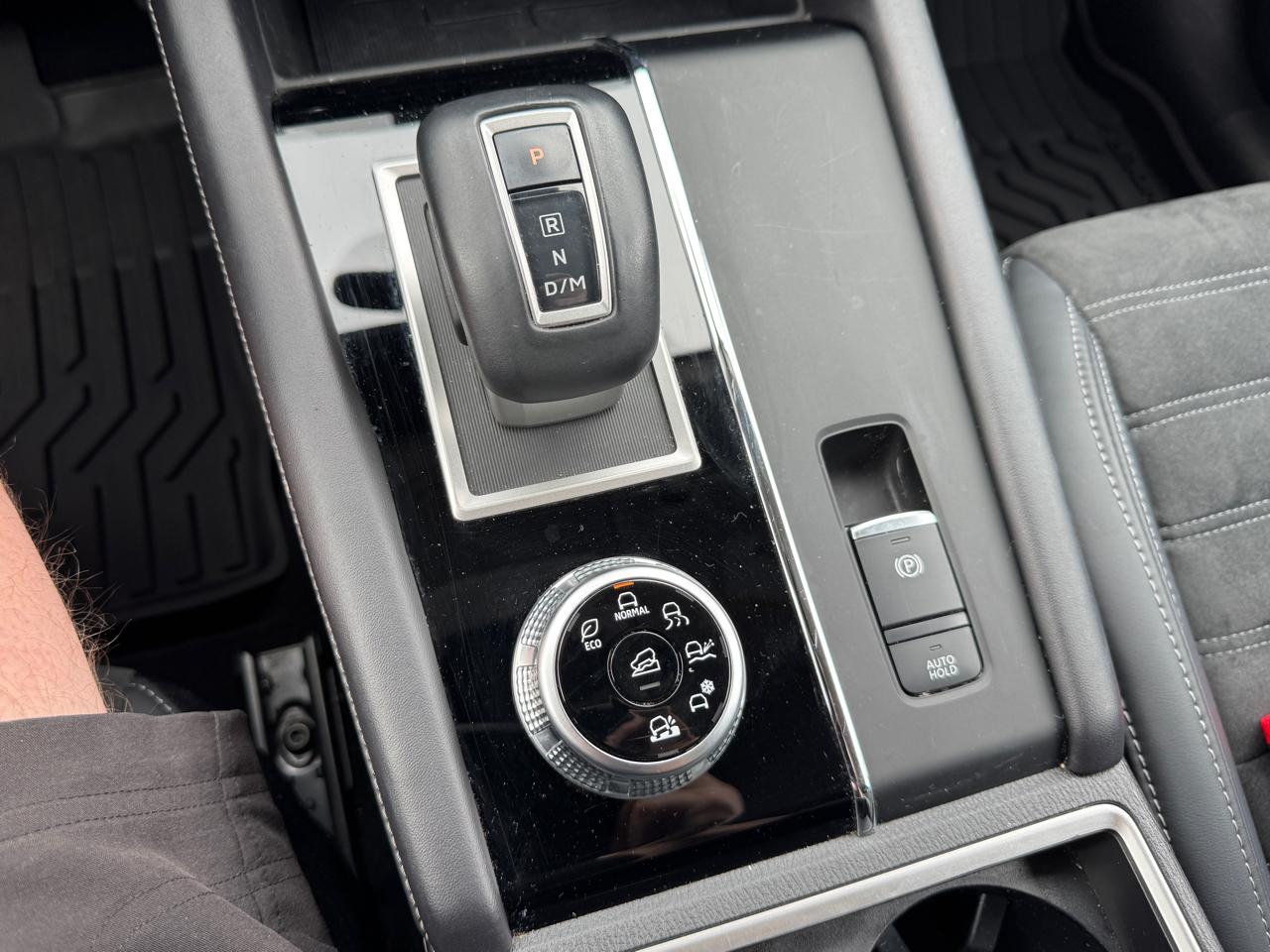 Mitsubishi Outlander SE S-AWC 2024