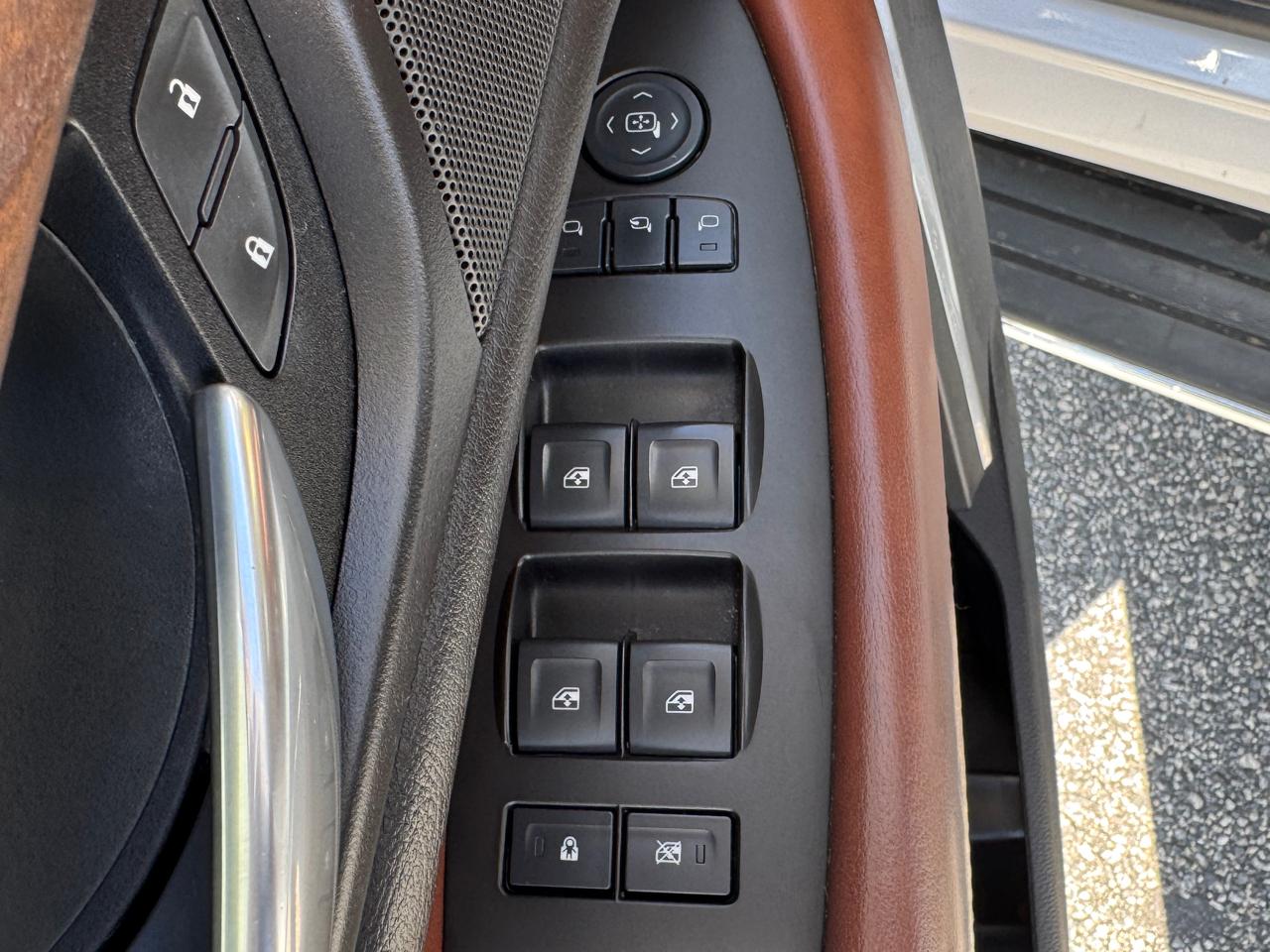 Cadillac Escalade ESV Luxury 2016