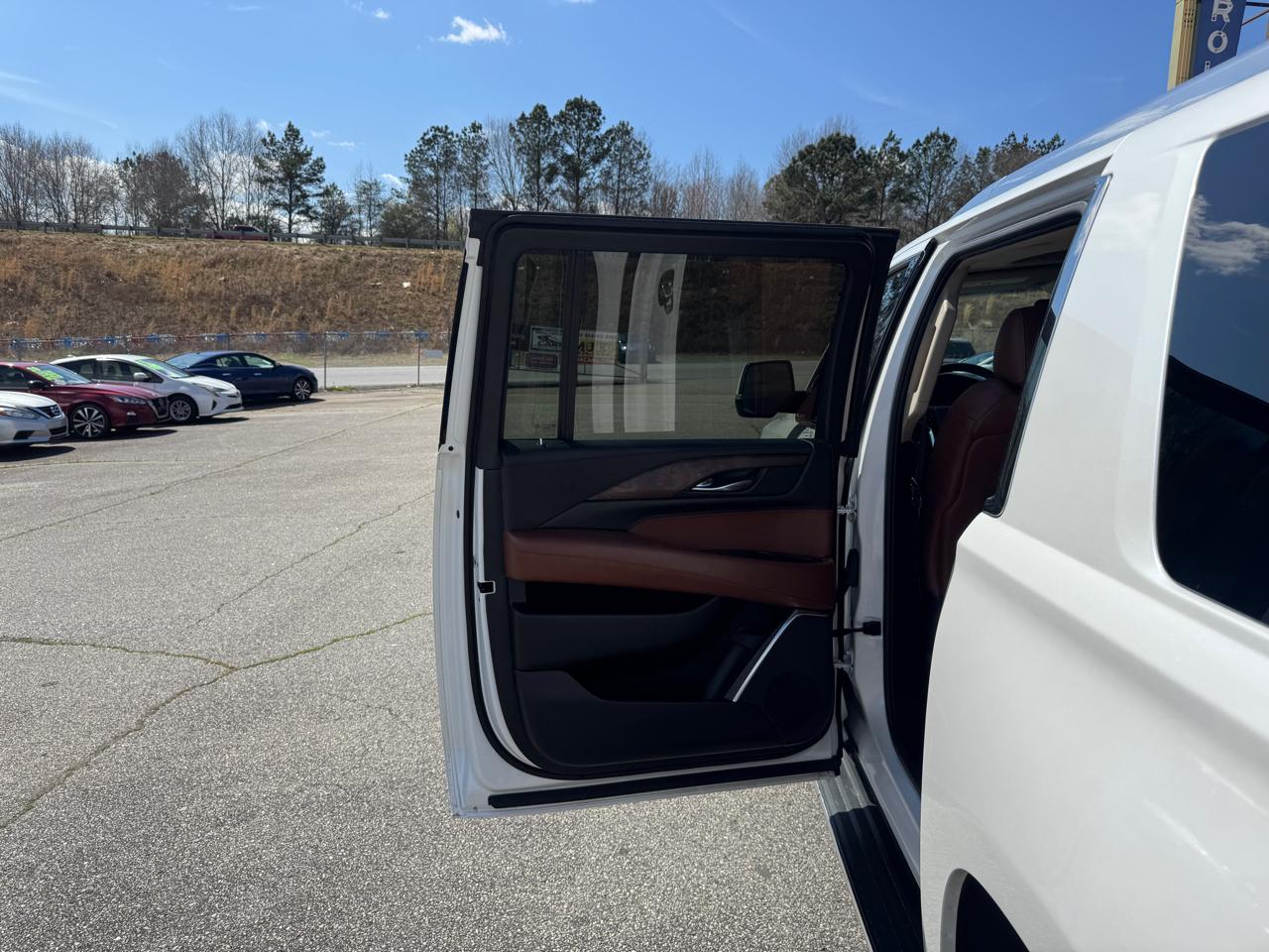 Cadillac Escalade ESV Luxury 2016