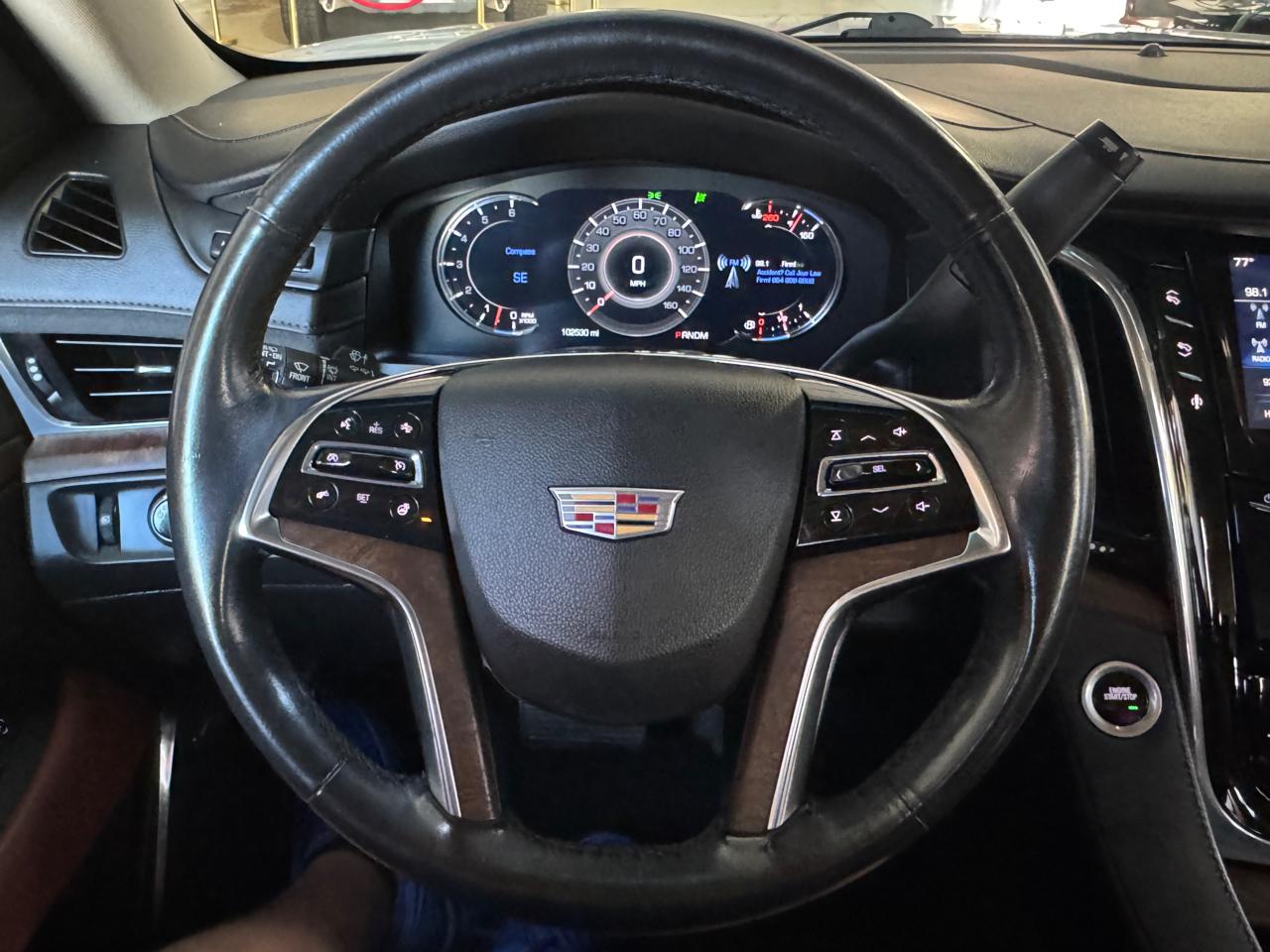 Cadillac Escalade ESV Luxury 2016