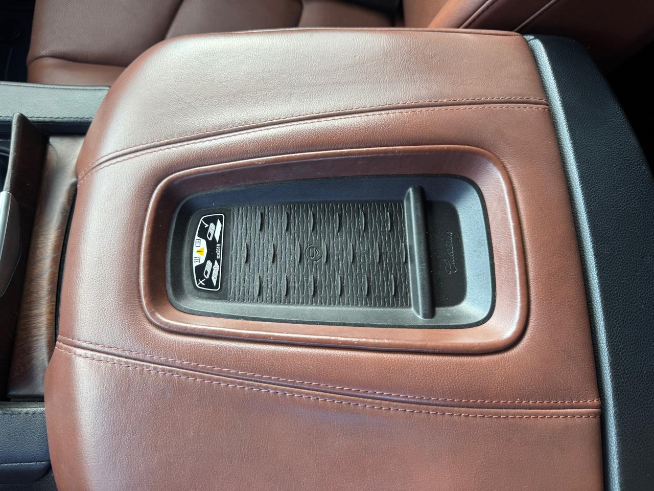 Cadillac Escalade ESV Luxury 2016