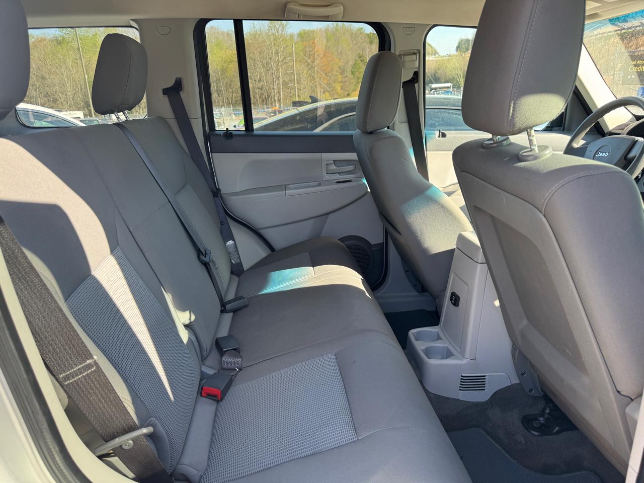 Jeep Liberty Sport 4WD 2008