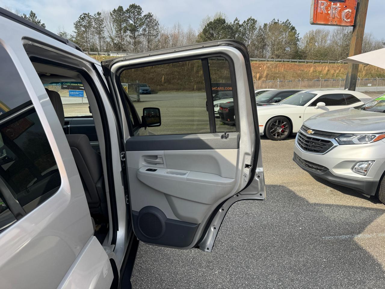 Jeep Liberty Sport 4WD 2008