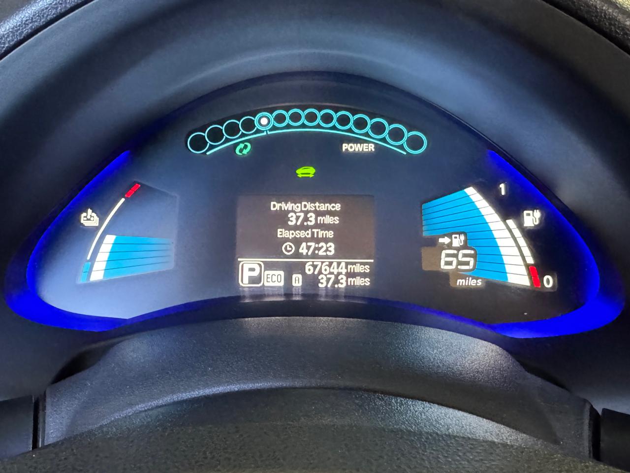 Nissan Leaf SV 2017