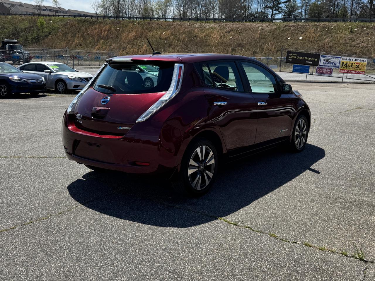 Nissan Leaf SV 2017