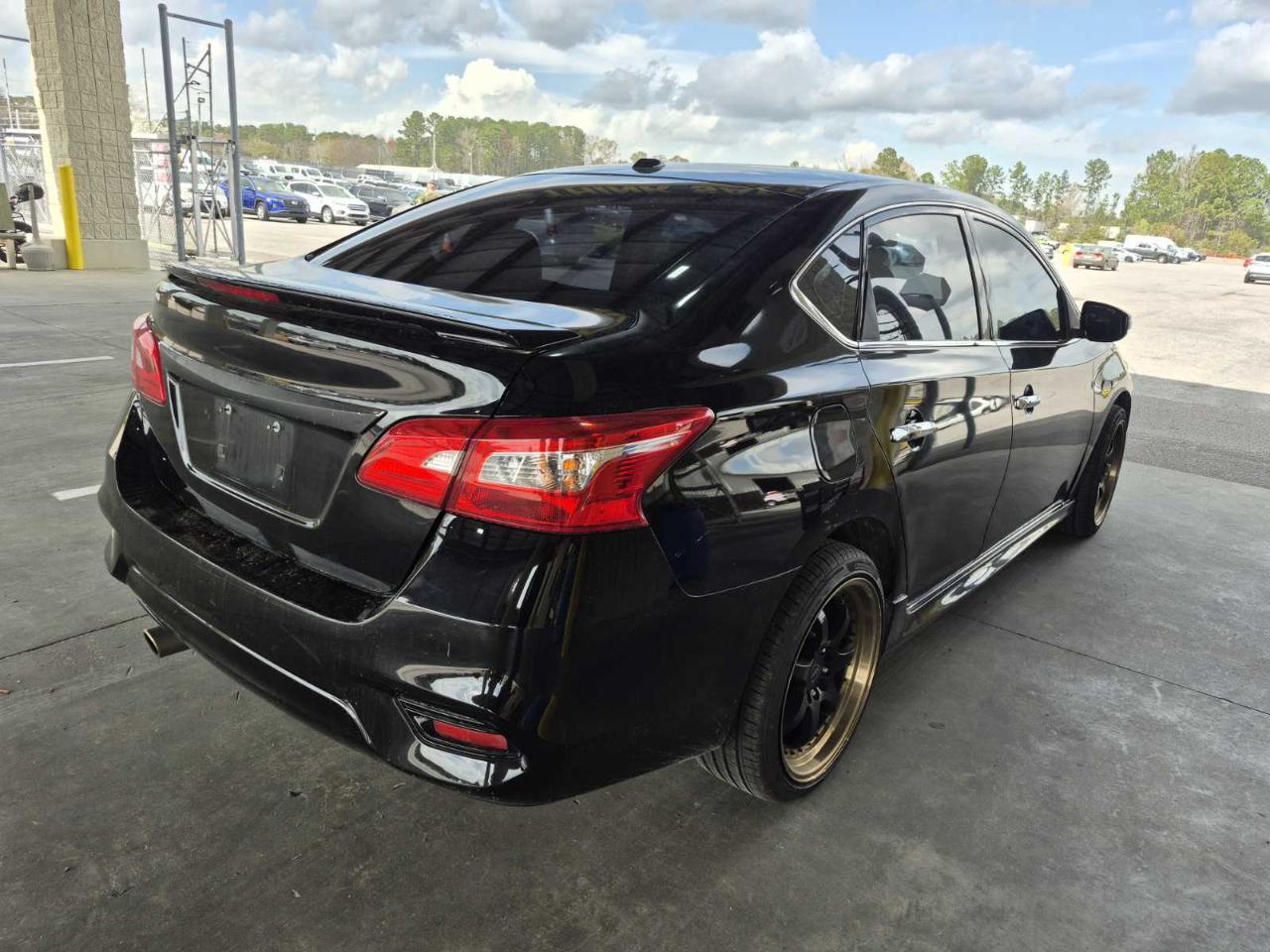 Nissan Sentra SR 2017