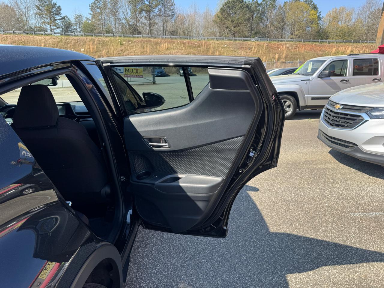 Toyota C-HR XLE Premium 2018