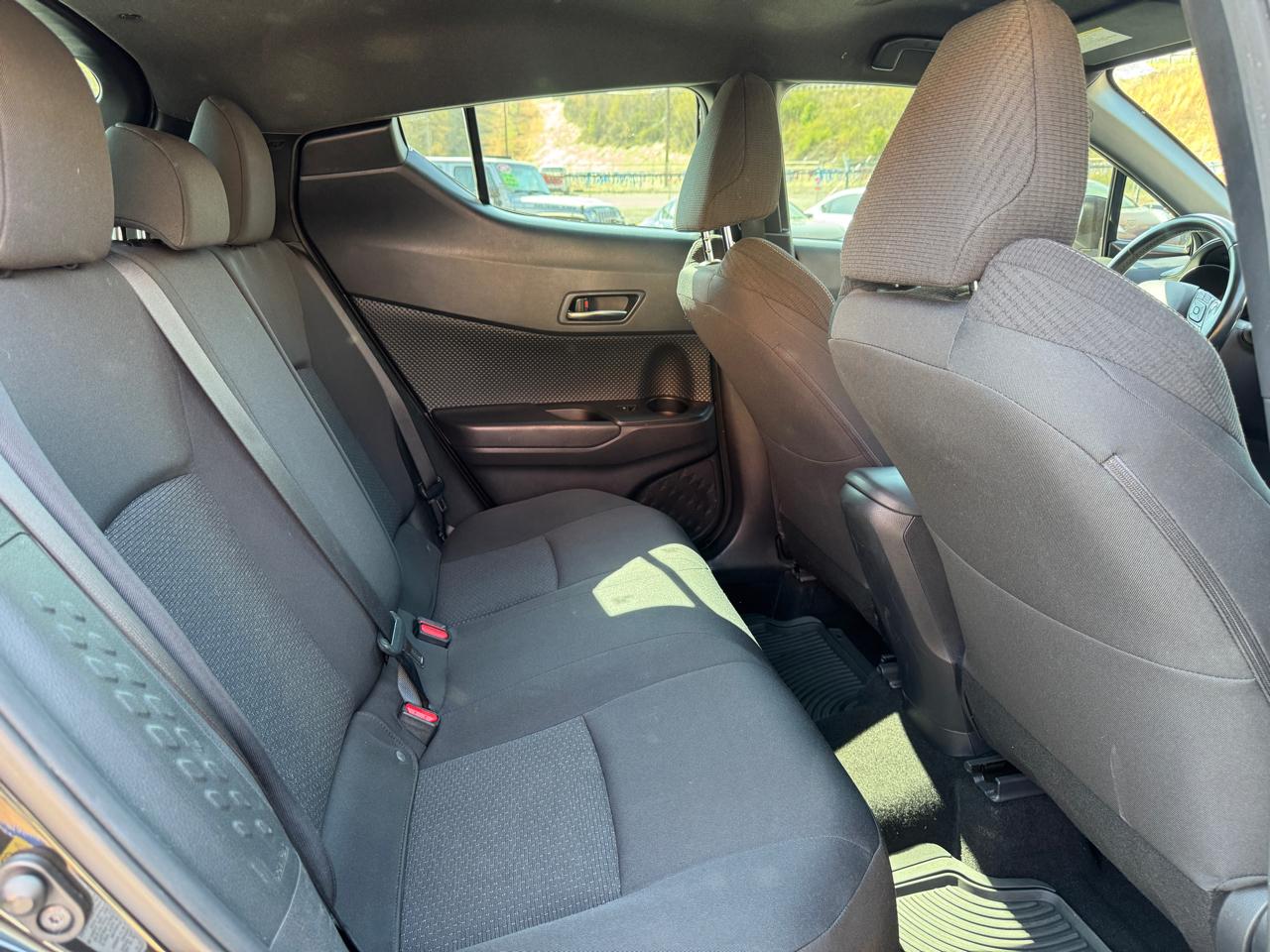 Toyota C-HR XLE Premium 2018