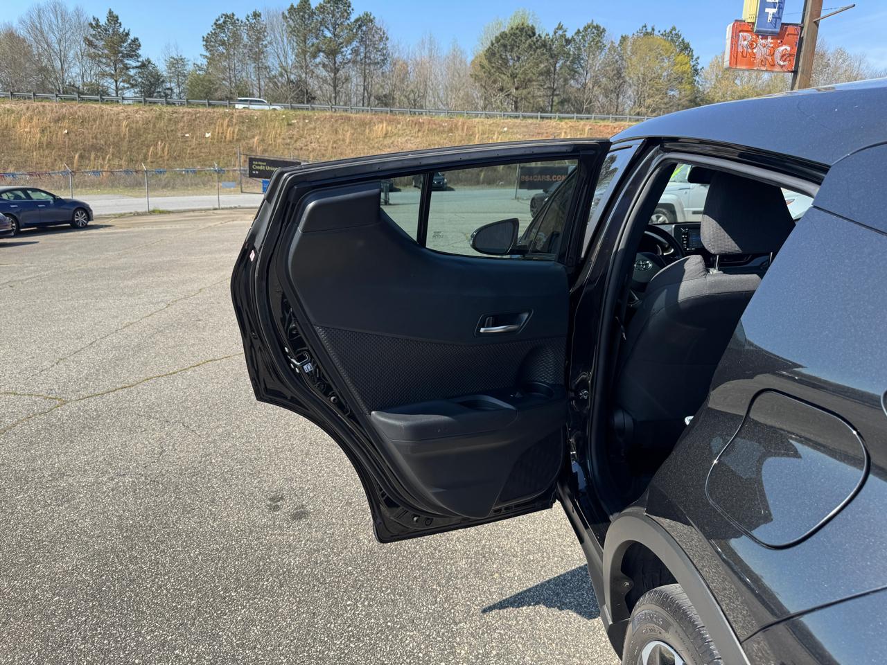 Toyota C-HR XLE Premium 2018