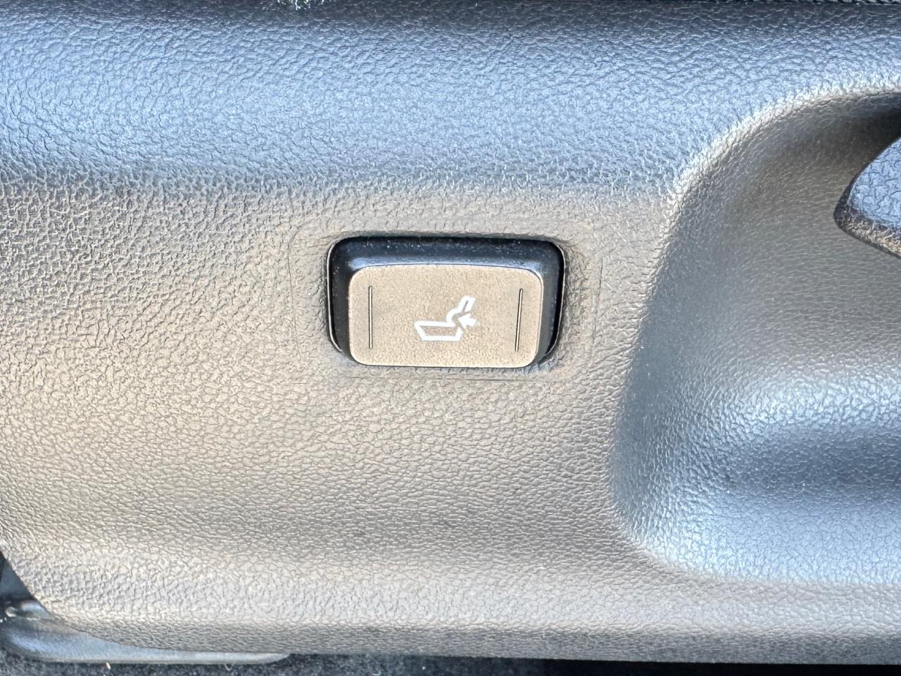 Toyota C-HR XLE Premium 2018