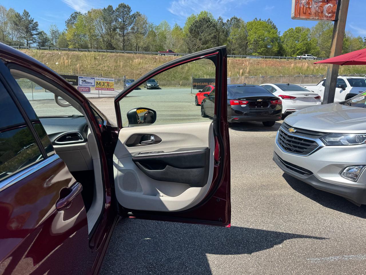 Chrysler Voyager LX 2020