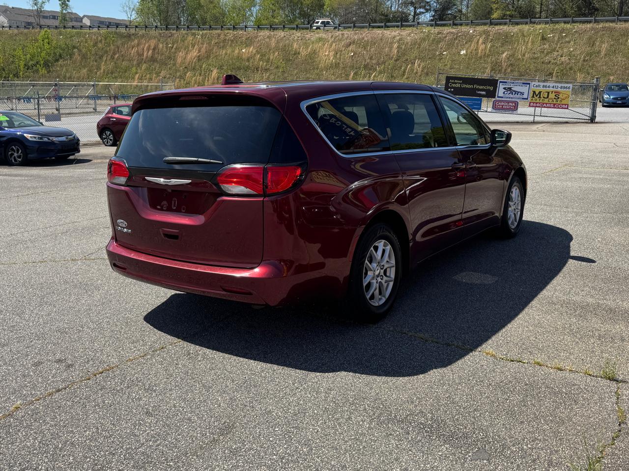 Chrysler Voyager LX 2020