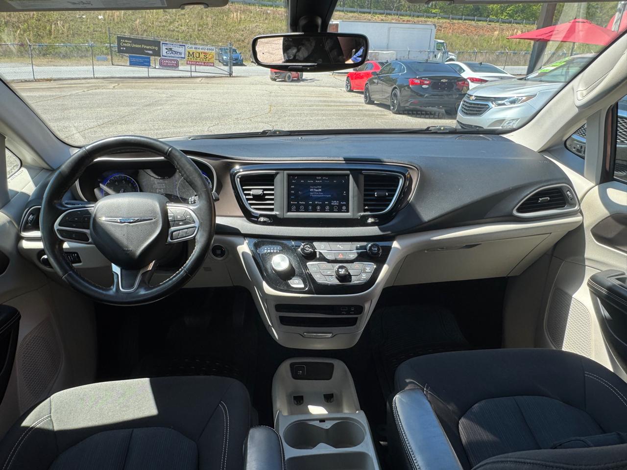 Chrysler Voyager LX 2020