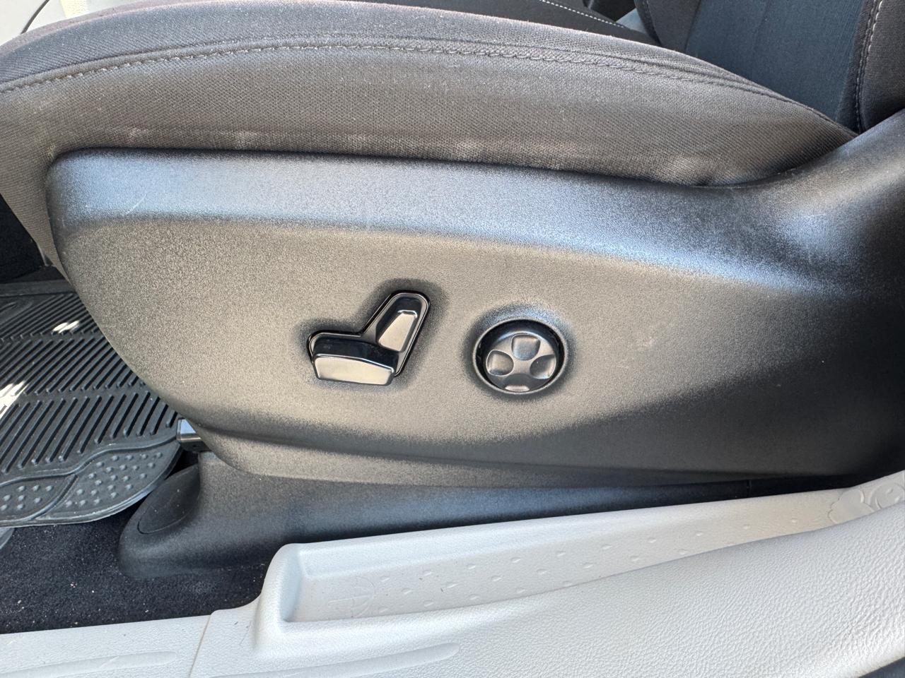 Chrysler Voyager LX 2020