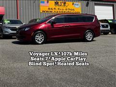 2020 Chrysler Voyager 