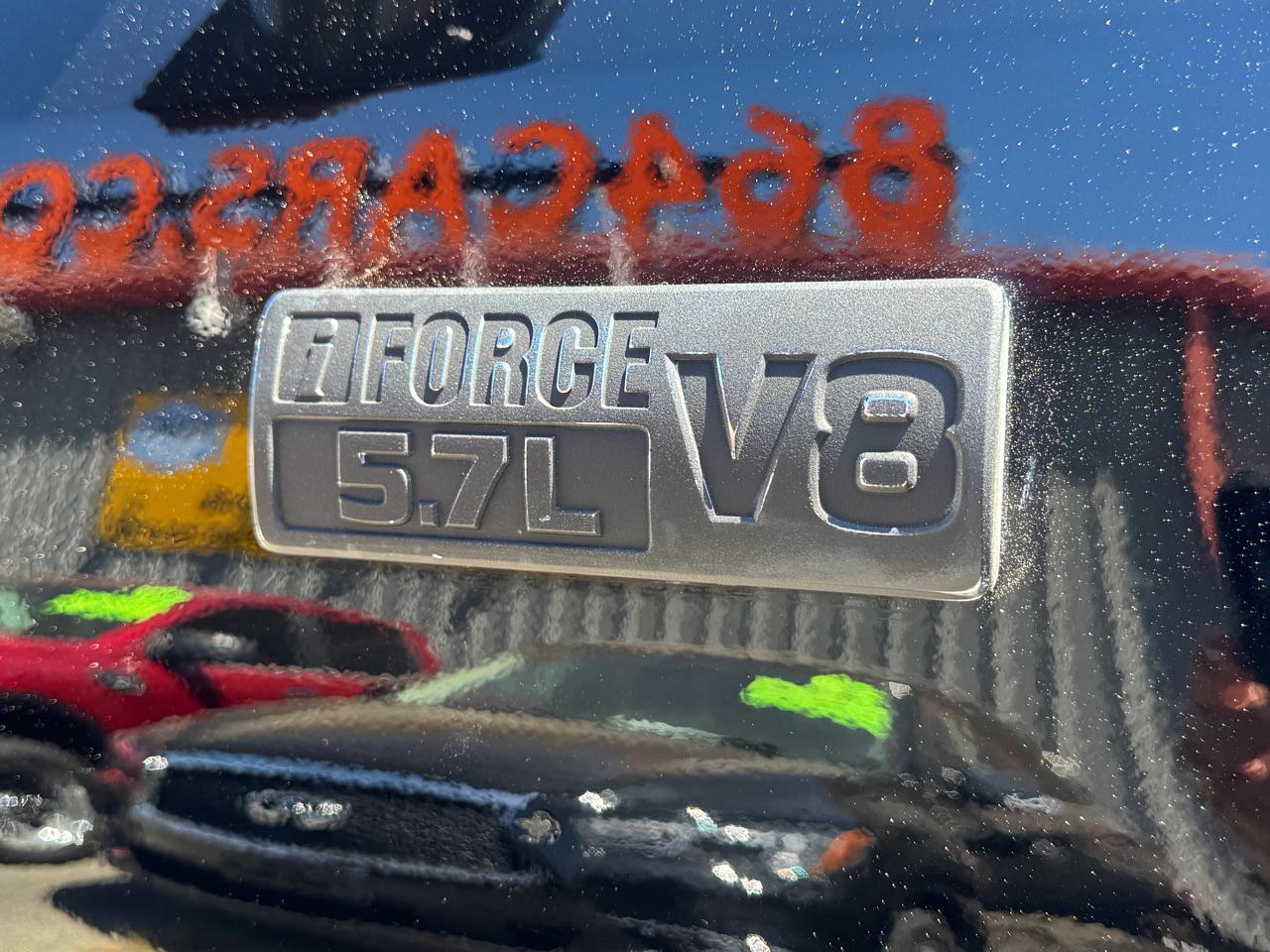 Toyota Tundra SR5 CrewMax 5.7L 4WD 2016