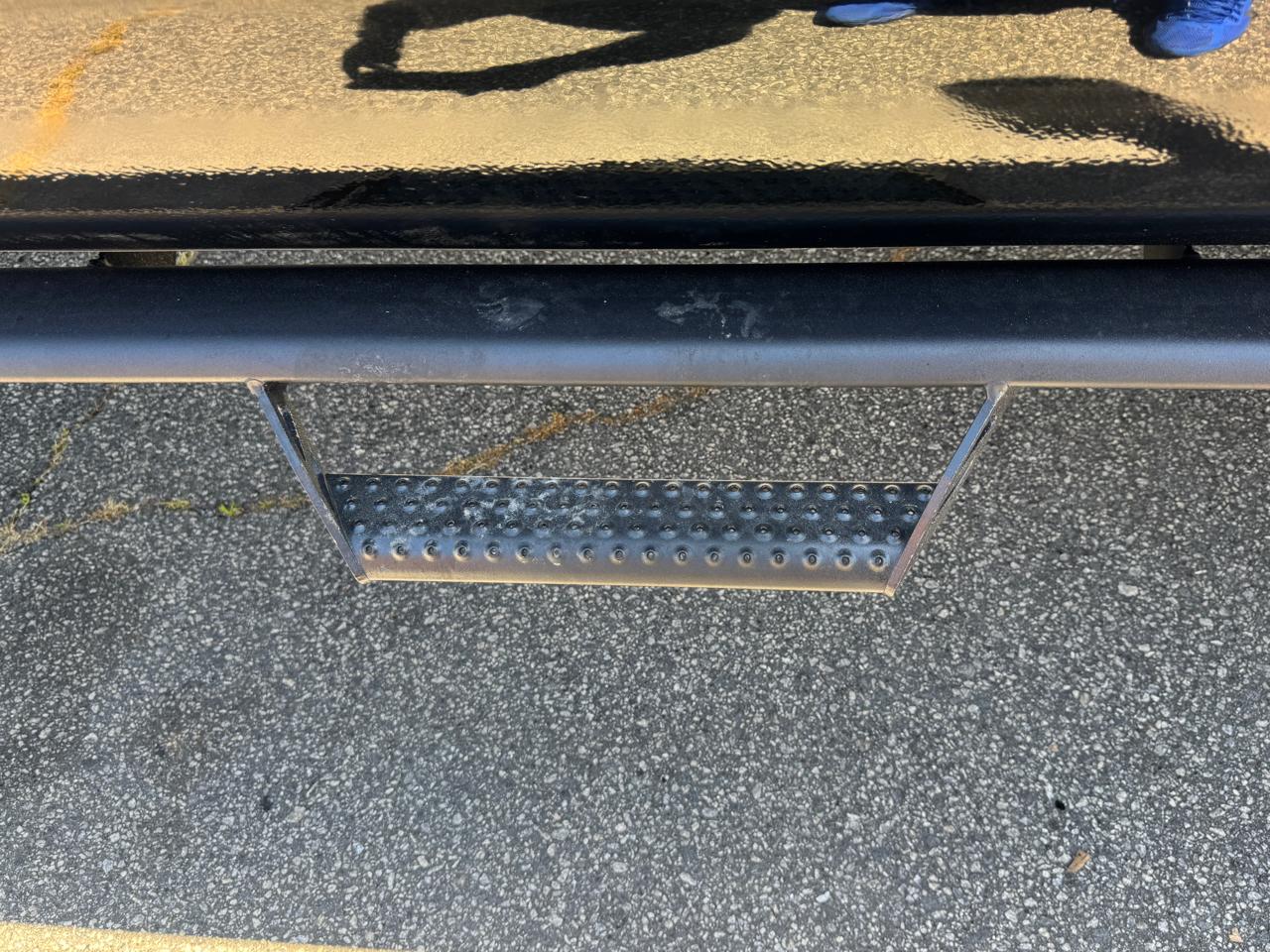 Toyota Tundra SR5 CrewMax 5.7L 4WD 2016