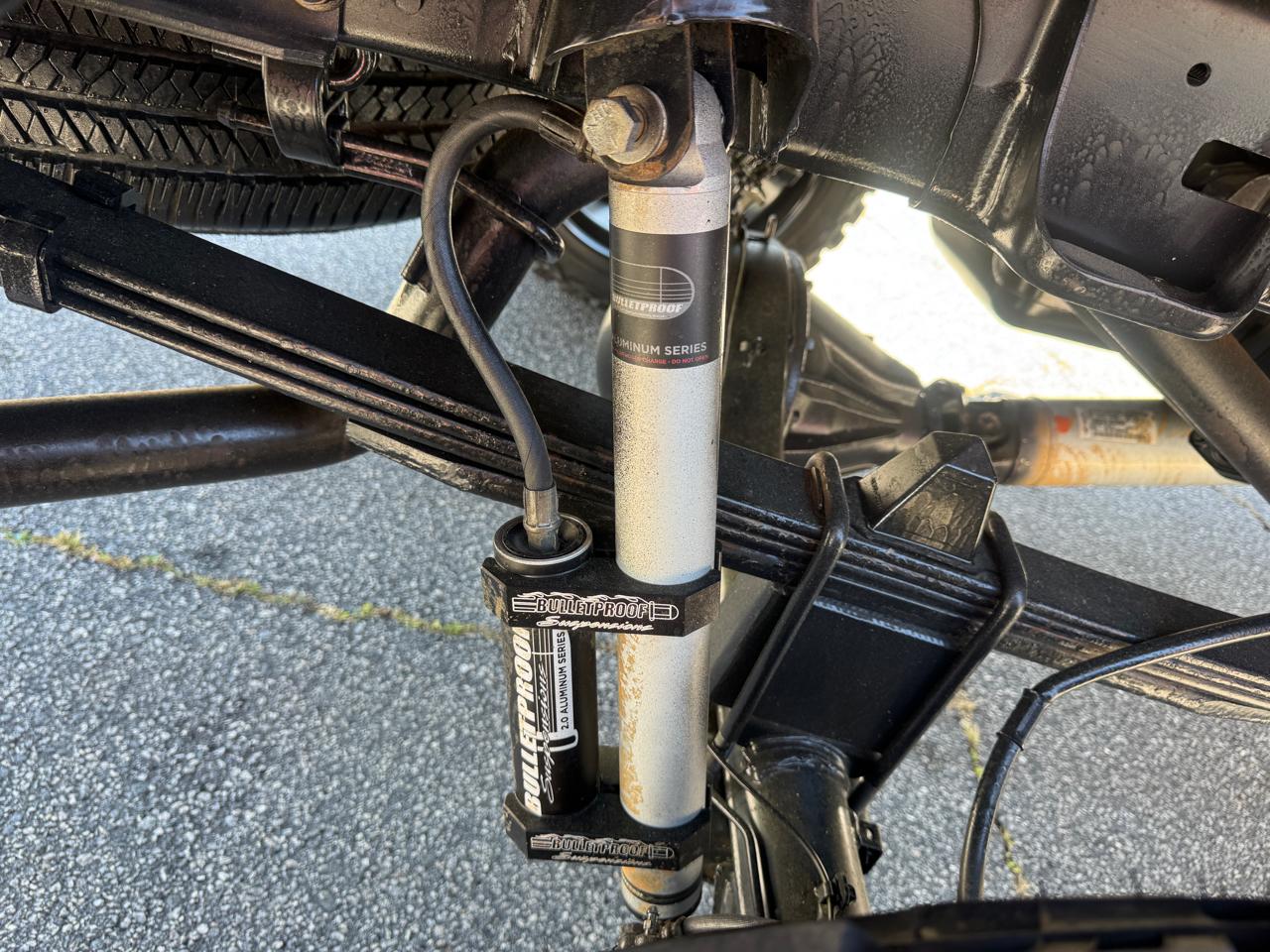 Toyota Tundra SR5 CrewMax 5.7L 4WD 2016