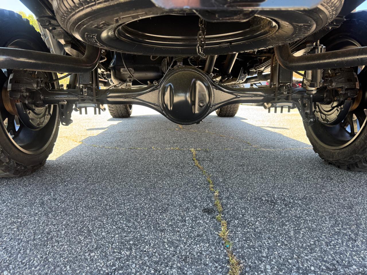 Toyota Tundra SR5 CrewMax 5.7L 4WD 2016