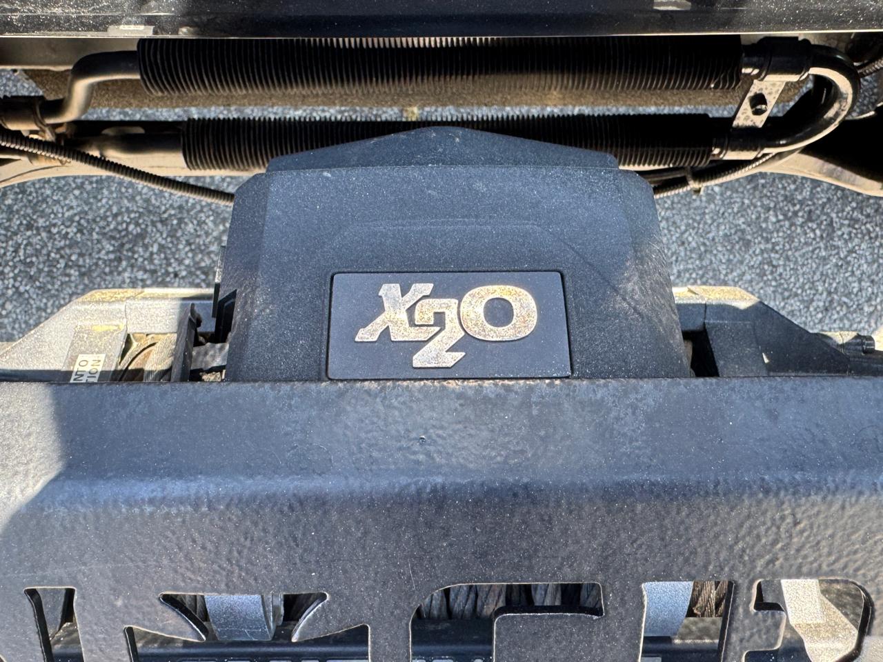 Toyota Tundra SR5 CrewMax 5.7L 4WD 2016